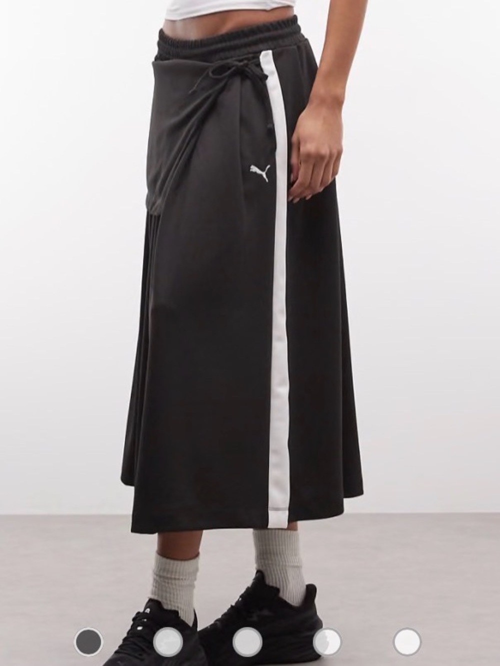 Puma T7 Pleated Midi
Skirt RE:FIBRE Recycled
Black White Stripe Style
634622-01